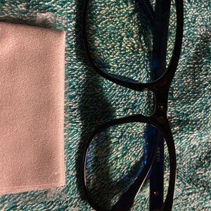 Henni Blue Light Blocking Glasses - BONUS case, Repair Kit, Cloth